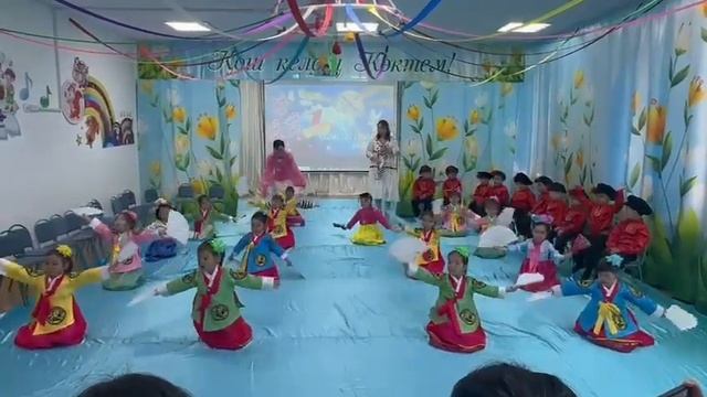 Корейский танец старшая группа детского сада смотреть онлайн