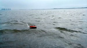 Прикормочный кораблик Nitro carp.mp4