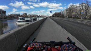 То́лстики на набережных . Командный выезд на трёх фэтах.
