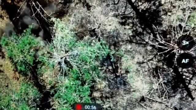 ☄️Ювелирная точность  Архивные кадры уничтожения расчетами БпЛА 41 мсп 44 АК позиций украинских ...