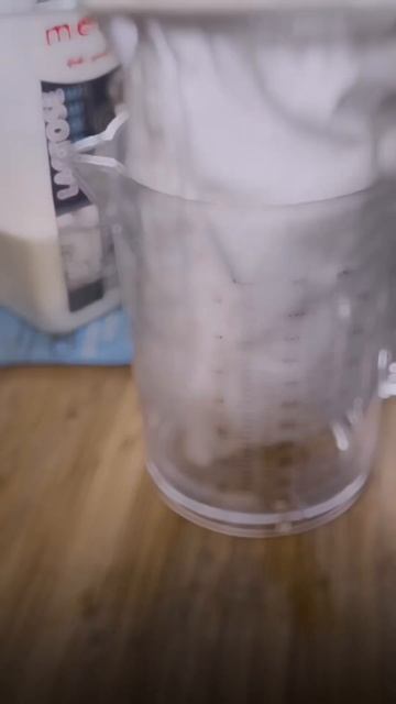 Творог можно и купить. Я делаю роскошный на безлактозн