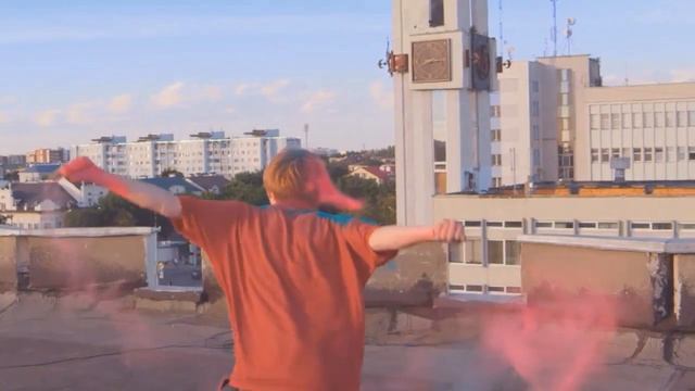 Фестиваль Красок Холли смотреть онлайн