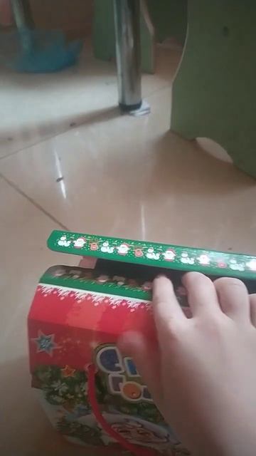 ели выбрался... это коробка опасна но я ещё не знаю что ? смотреть онлайн