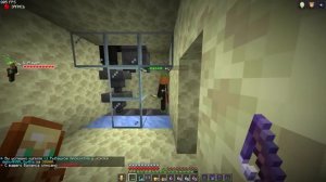 Мы Добыли САМЫЙ РЕДКИЙ Предмет на Анархии БЕЗ Доната - Майнкрафт ХолиВорлд