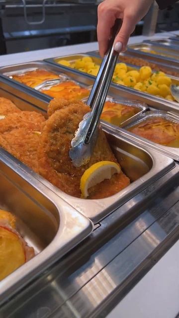 Санкт-Петербург, советуем запомнить место;) #shorts смотреть онлайн