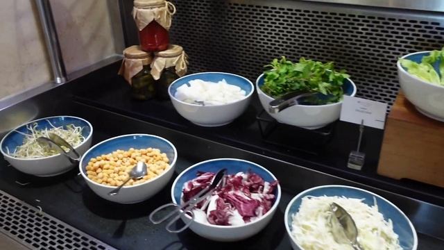 Pullman Resort Al Marjan Island 5*, Рас-Эль-Хайма, ОАЭ. Завтрак смотреть онлайн