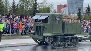 Парад Победы с участием исторической военной техники в Верхней Пышме, 9 мая 2025 года