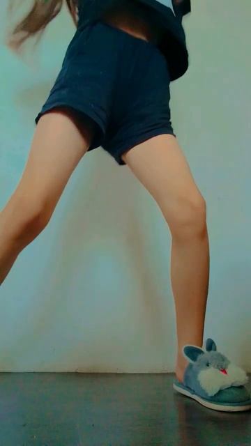 Я вЧеРа ТеЛоЧкУ оЕс Я цЕлЕкОм В нЕе ЗаЛеС смотреть онлайн