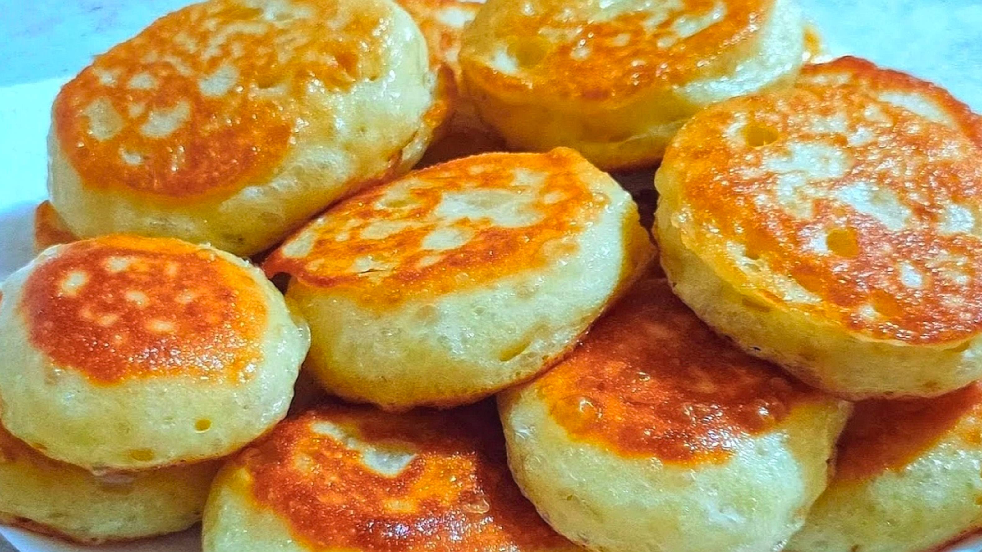 ПЫШНЫЕ ОЛАДЬИ НА КЕФИРЕ И ДРОЖЖАХ рецепт👍