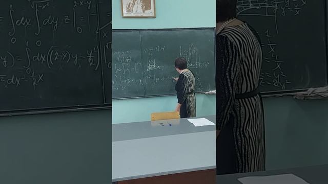 Практическое занятие по вычислению обьемов тел , огра? смотреть онлайн