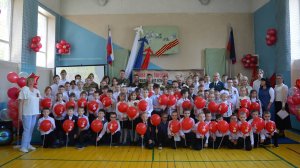 Торжественный митинг "Поклонимся великим тем годам", ГКОУ "ДСШИ №17", Донецк, ДНР, 2025