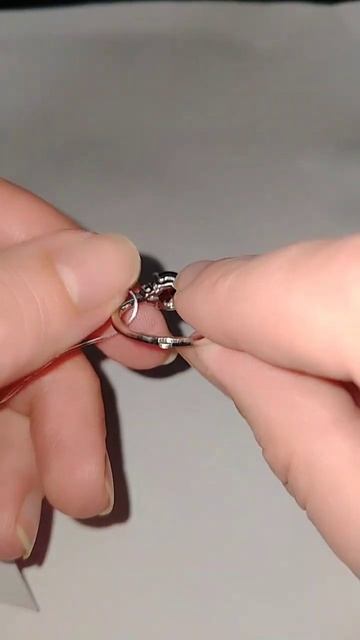 Серебряное кольцо с натуральным гранатом. В наличии 17 смотреть онлайн