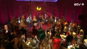 Эстонцы поют «БЕЛЫЕ РОЗЫ» / Новогодний концерт / Новый