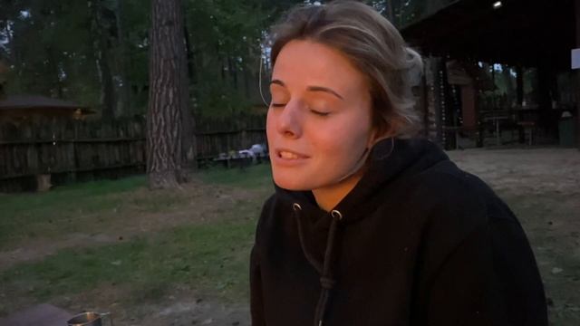 Теплые беседы и песни у костра. смотреть онлайн