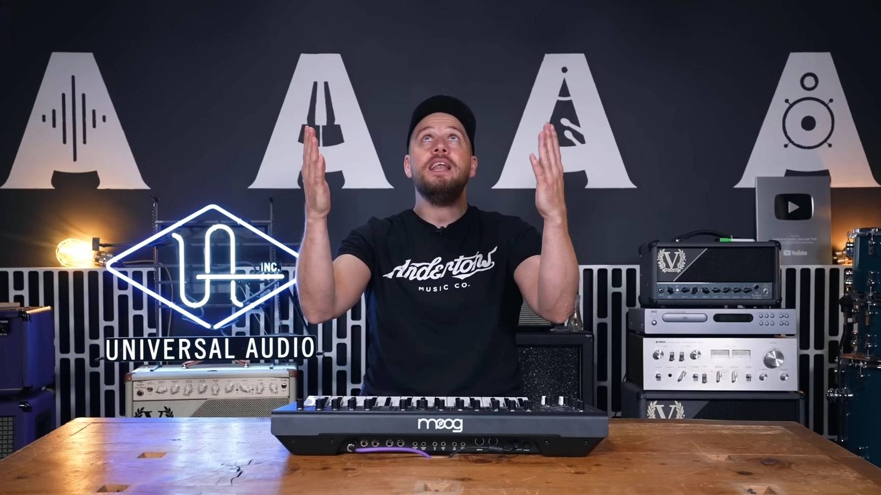 Moog Messenger: Next-Gen Analog Mono Synth!