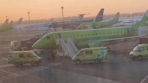 Аэропорт Толмачёво 2021год Новосибирск,на закате дня и ?