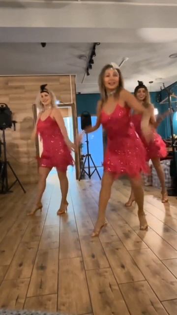 BACHATA lady style г. Качканар - На юбилее в кафе Гранат 16.12.2023 смотреть онлайн