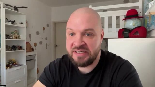 Senior SRE Red Hat. RSS новости и другие секреты. Как развиватьс? смотреть онлайн