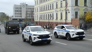 "Haval F7", КамАЗ-5350 и "Урал-4320"