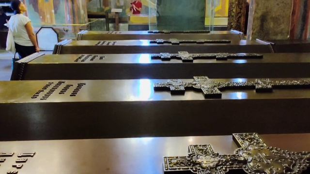 Экскурсия в Архангельский собор Московского Кремля смотреть онлайн