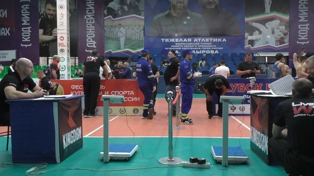 Взвешивание борцов до 70 и 92 кг на первенстве России 2024