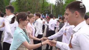 В Черкесске накануне 9 Мая встречали Знамя Победы