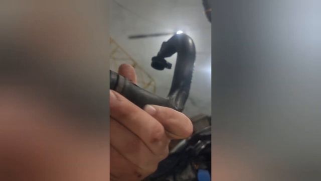 ЗАМЕНА САПУНА ВКГ УСТАНОВКА МАСЛО ОТДЕЛИТЕЛЯ VOLKSWAGEN POLO смотреть онлайн