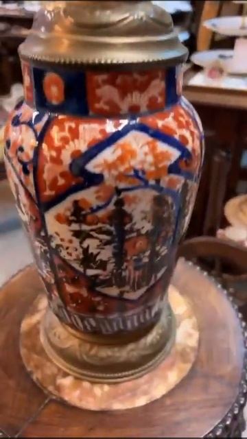 Старинная керосиновая лампа с фарфоровым основанием ? смотреть онлайн