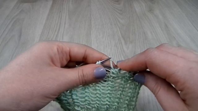 Очень простой и красивый двухсторонний узор. Вязание спицами.
