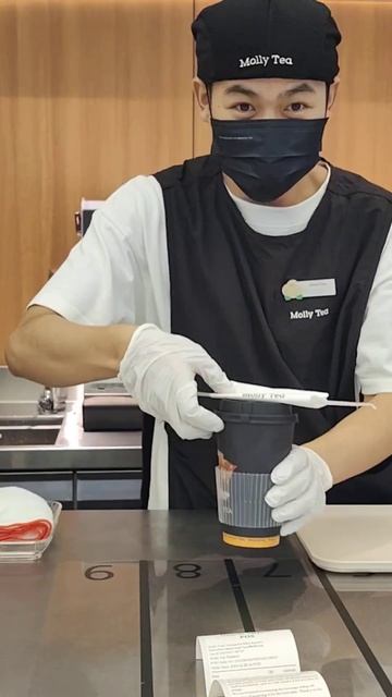 Если хочешь коктейль с чаем и молоком в Бангкок есть м? смотреть онлайн