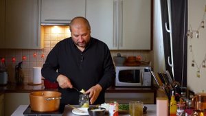 Это харчо вас покорит! Харчо с орехами.