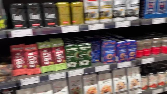 Stockmann Riga, Latvia: ем и плачу от ужаса. Цены космические. смотреть онлайн