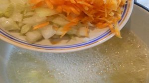 Рыбный суп со свежими  помидорами