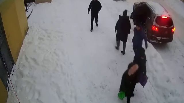 Похищение девочки в Санкт-Петербурге 9 февраля, Kidnapping in Saint-Petersburg