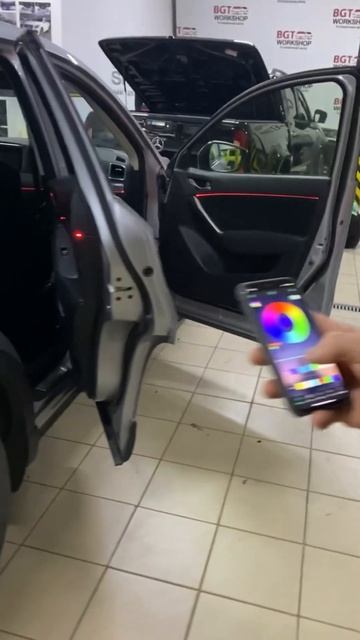 контурную подсветку в любой авто, как и в эту мазда сх-5 смотреть онлайн