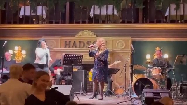 Песня "Ну зачем"  #музыка #дуэт  #премьерминистр #singer #му?