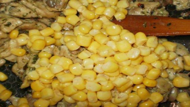 Киш с курицей и грибами