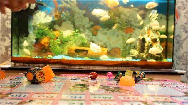 Открываем 3 чупачупса со стикизами смотреть онлайн