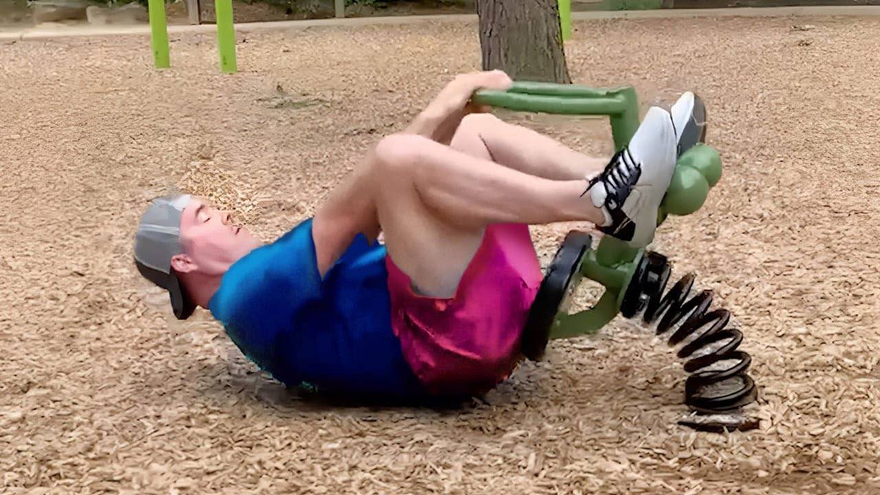 Я РЖАЛ ДО СЛЕЗ СМЕШНЫЕ ПАДЕНИЯ и НЕЛЕПЫЕ СИТУАЦИИ Смешные видео - Лучшие ПРИКОЛЫ