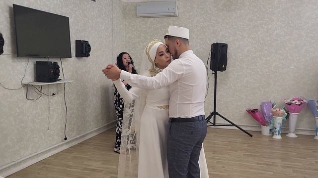 5 мая отметили Никах Алсу и Айдара💕,ваша ведущая Эльвира смотреть онлайн