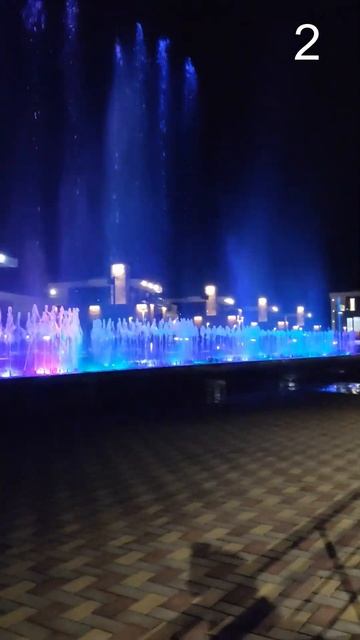 Два типа фонтанов. На чьей стороне ты?) #shorts #фонтаны #со смотреть онлайн