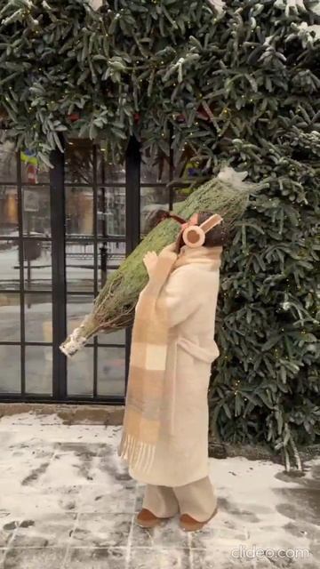 Встречайте Новый Год с елками от магазина Ёлочная №1. ? смотреть онлайн