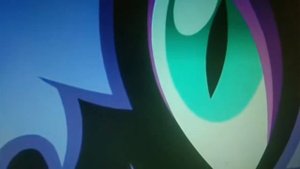 ааа это лунная пони. Бежим.Да -это я лунная пони ха -ха