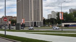 Кортеж президента Таджикистана на Ленинском проспекте 9 мая 2025