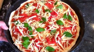 Самая простая и вкусная пицца с сыром