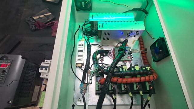 Фрезерный станок 1000х2000 на швп + 4 ось