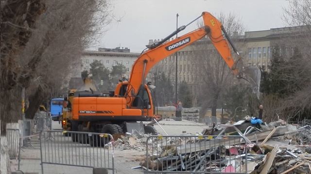 Ремонт улиц Волгограда удаление магазина Магнит с пло
