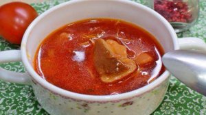 Борщ из курицы с грибами