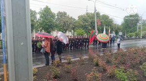 Бессмертный полк в Тирасполе под проливным дождем