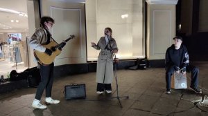 Hi-Fi — Седьмой лепесток — Антон Токарев - Ароматы ванили на Кузнецком Мосту спела Лена Скочигорова